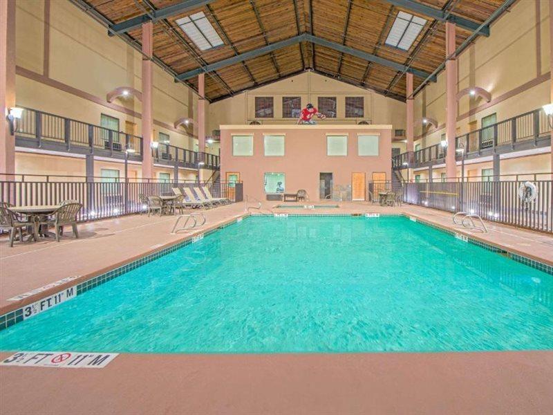 Days Inn By Wyndham Lubbock South Eksteriør bilde