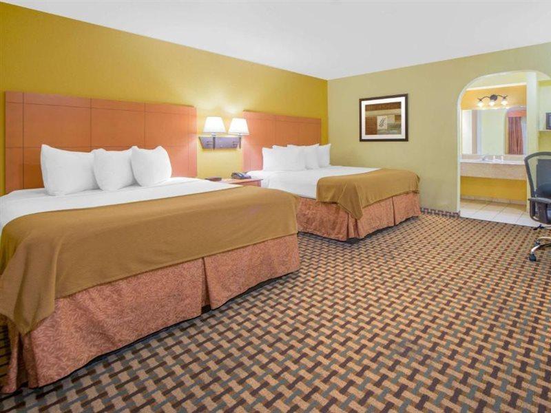 Days Inn By Wyndham Lubbock South Eksteriør bilde