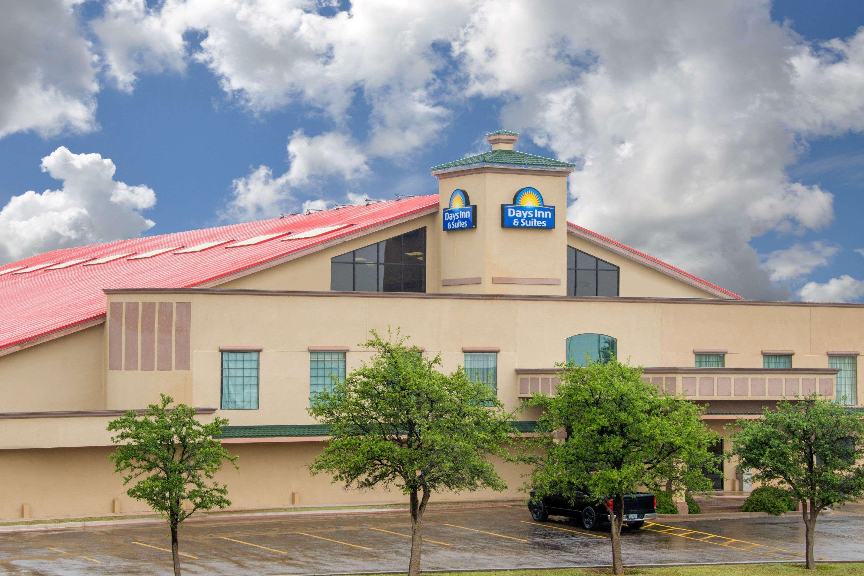 Days Inn By Wyndham Lubbock South Eksteriør bilde