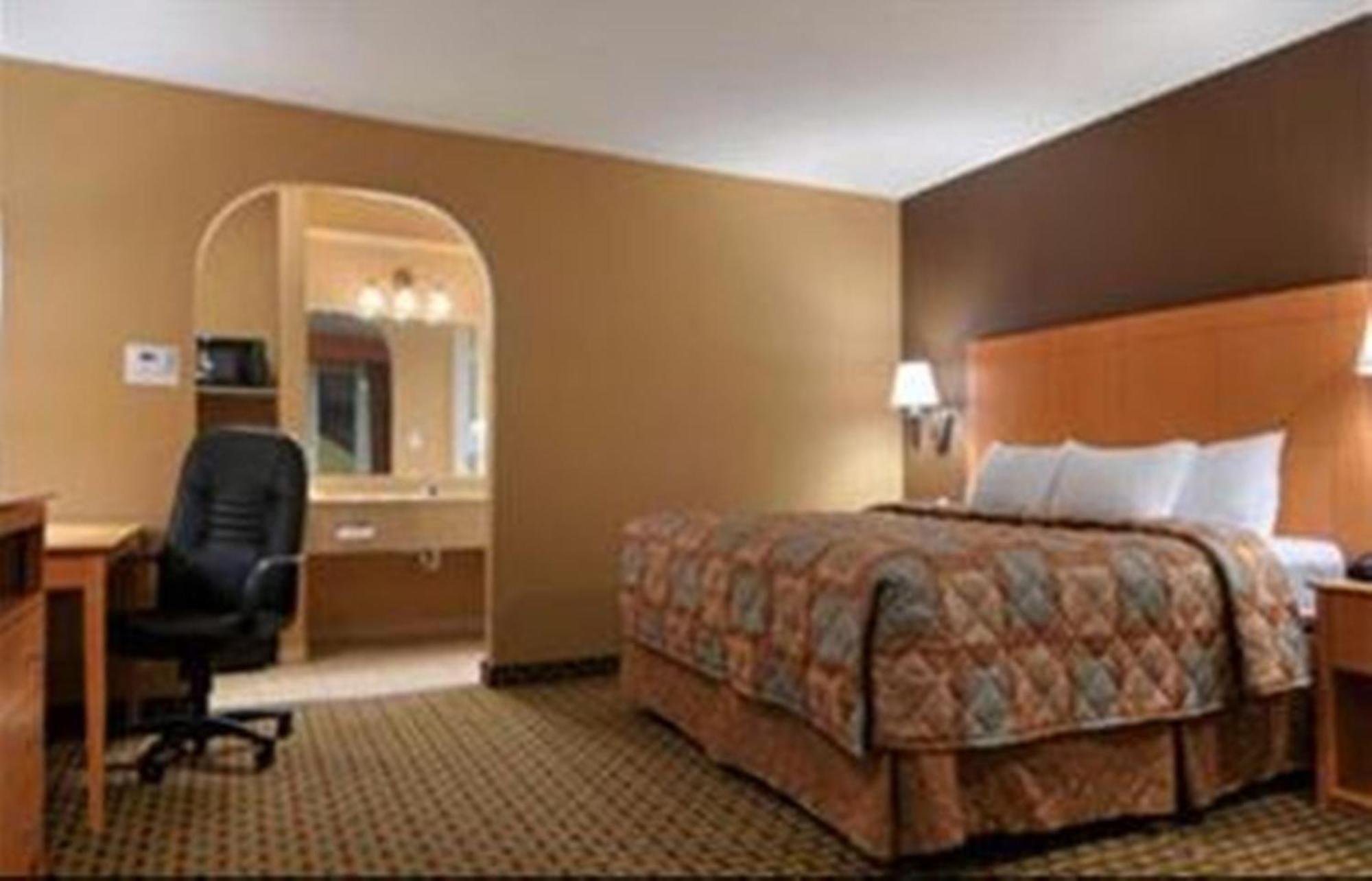 Days Inn By Wyndham Lubbock South Eksteriør bilde
