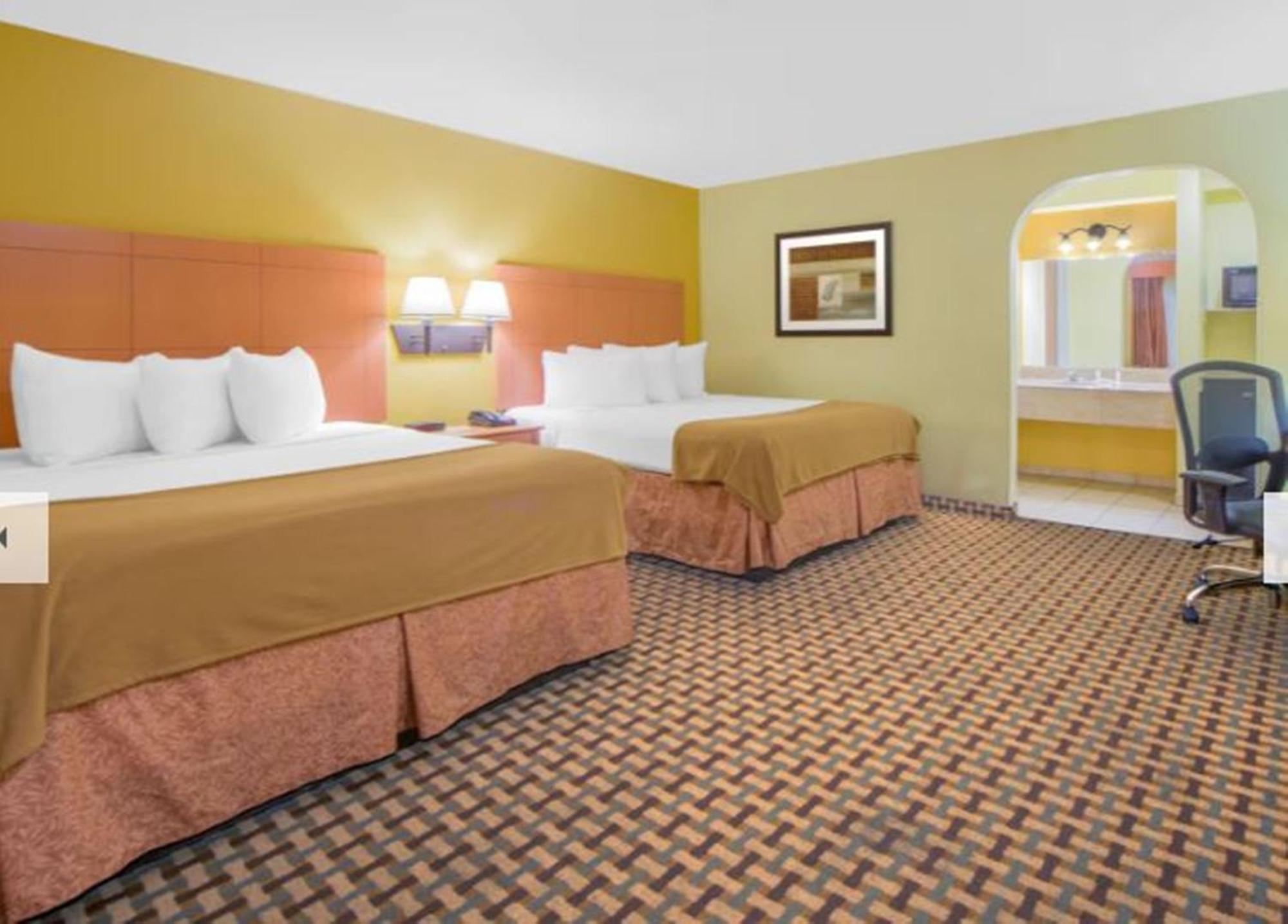 Days Inn By Wyndham Lubbock South Eksteriør bilde